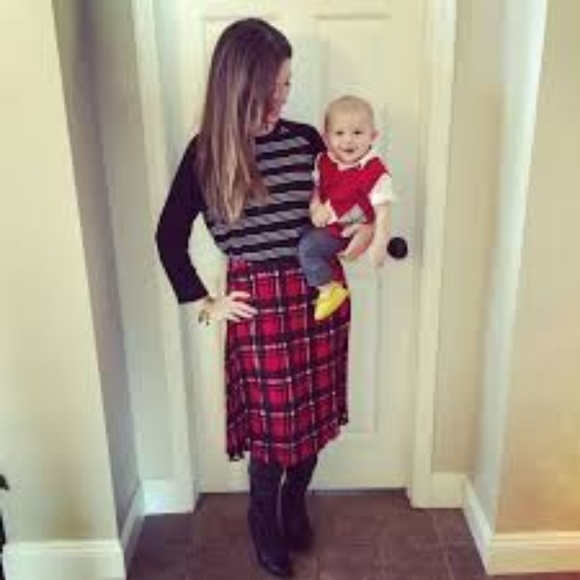 Lularoe Elegant Plaid Jill skirt NWT - Picture 5 of 6